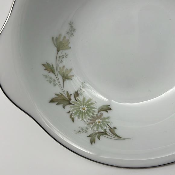 Noritake Soroya 6853 6” Cereal Bowl Light Green Daisy Platinum Banded - Picture 4 of 9
